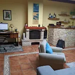 Rural Retreat - Quinta Sol 3 Bedroom House - Nazare, Portugal 度假居